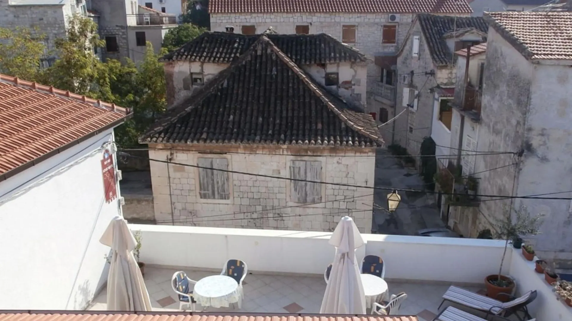 Klaudija S Charming Apartments & Rooms - Two Bedroom Apartment Traù