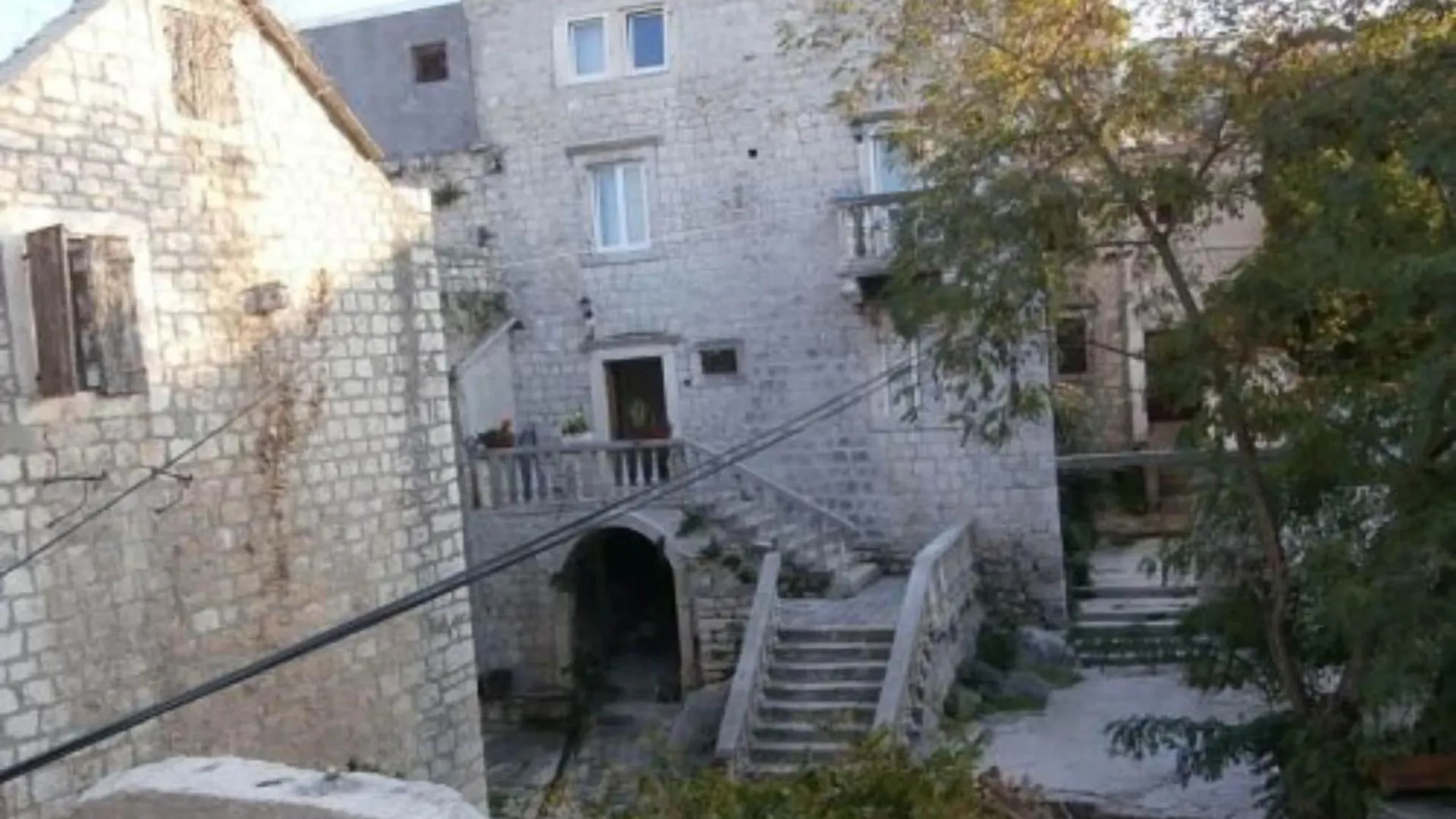 Klaudija S Charming Apartments & Rooms - Two Bedroom Apartment Traù